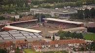 «Гюльден спорен» — небольшой стадион в бельгийском городе Кортрейк. Стадион рассчитан на 9399 мест, из которых 5749 являются сидячими. На русский название стадиона можно перевести как как «Золотая шпора». Своё […]